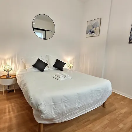 Superbe, T2 Spacieux 50m², Hypercentre, Neuf, Rdc Appartement