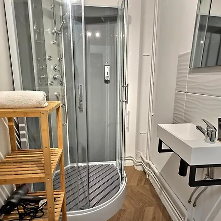 Superbe, T2 Spacieux 50m², Hypercentre, Neuf, Rdc 랑