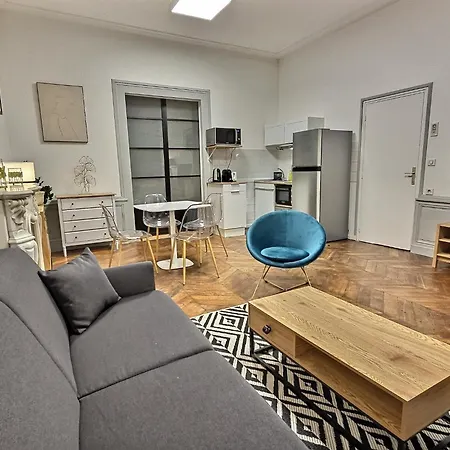 Superbe, T2 Spacieux 50m², Hypercentre, Neuf, Rdc Daire Laon